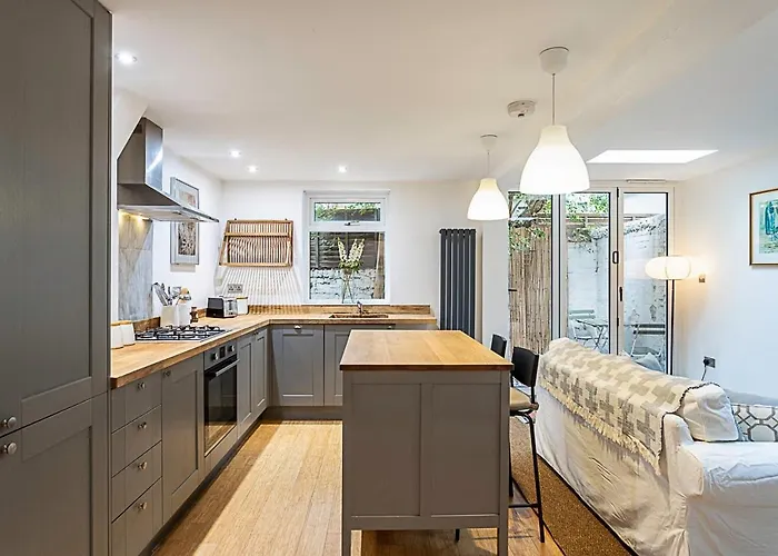 Stylish Battersea Home